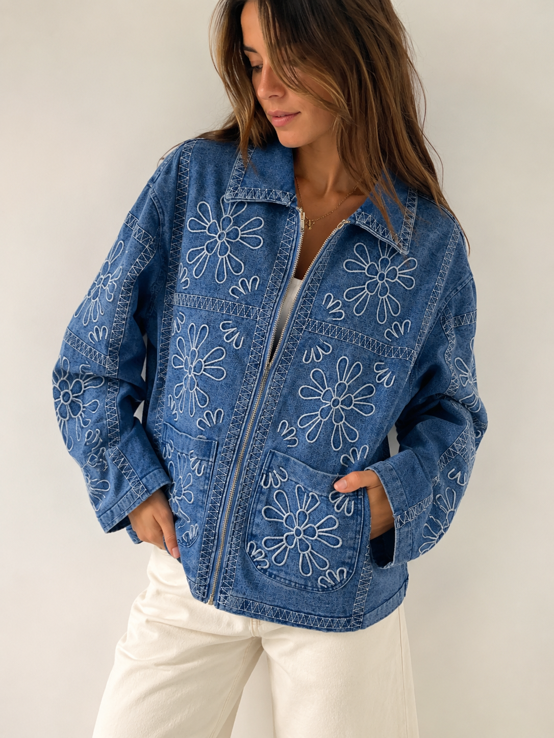 Chaqueta bordada flores