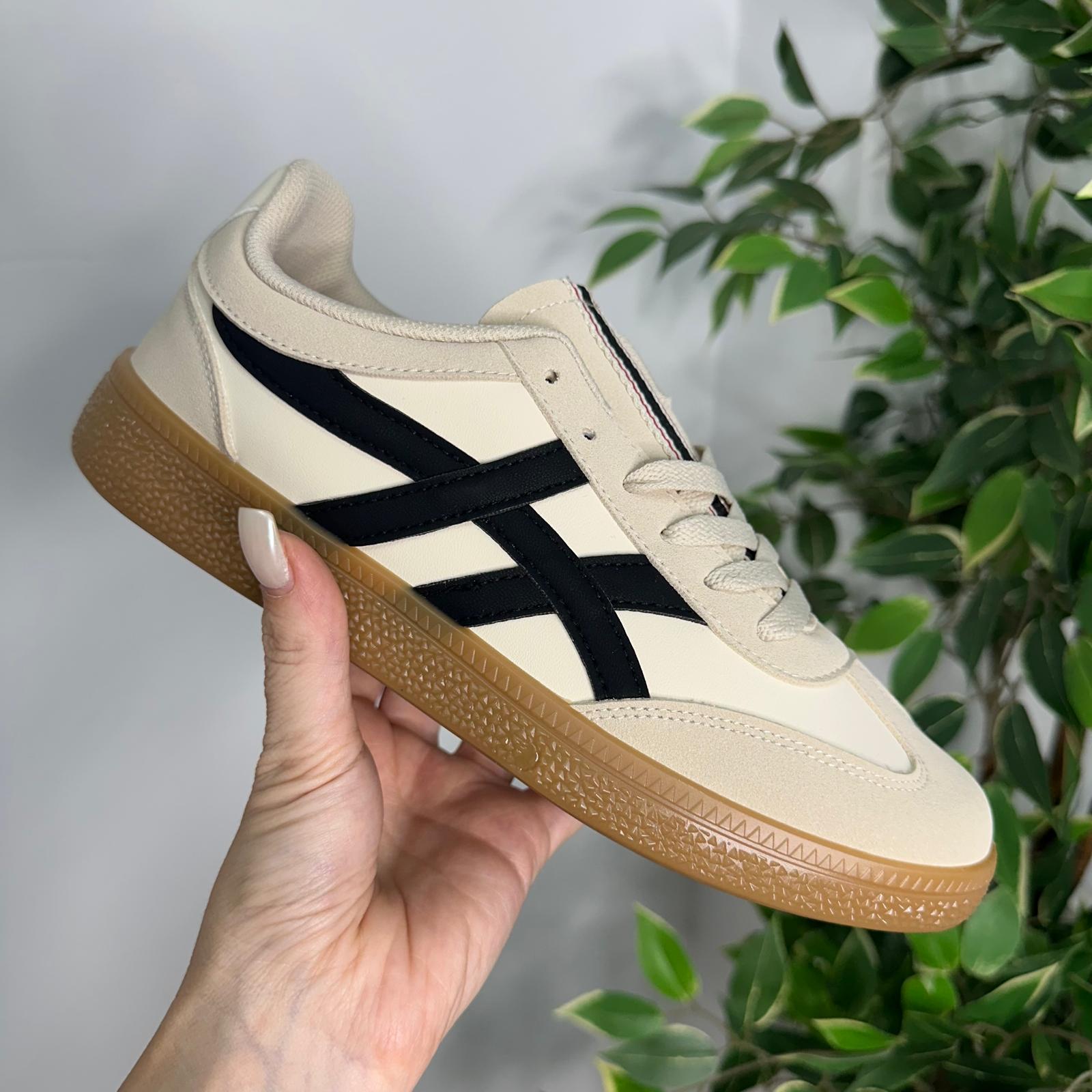 Deportiva Aina Beige